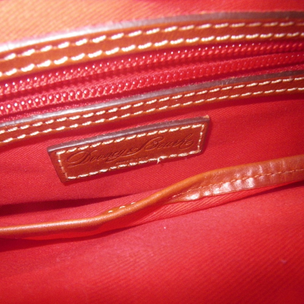 SALE   -   Dooney & Bourke Mini Barlow - Picture 5 of 8